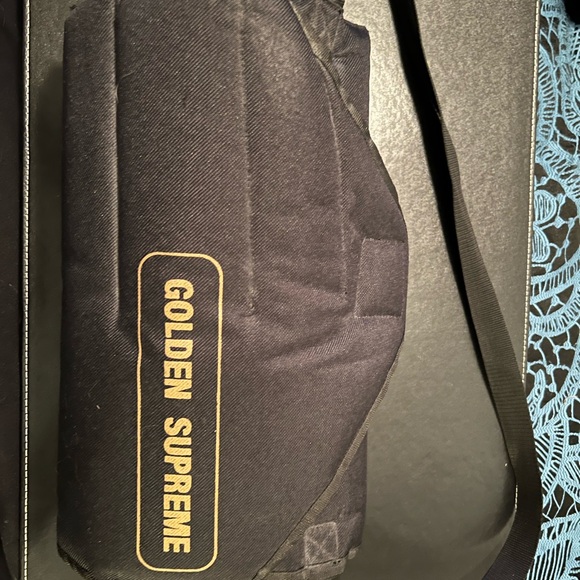 Set of Marcel curling irons and carrying case - Picture 4 of 4